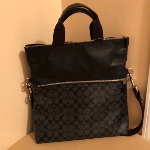 COACH men’s fold over crossbody leather Bag NWT - Picture 1 of 4